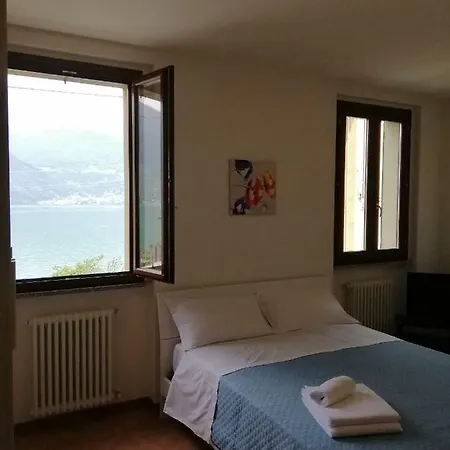 Regina Lake Como Dorio
