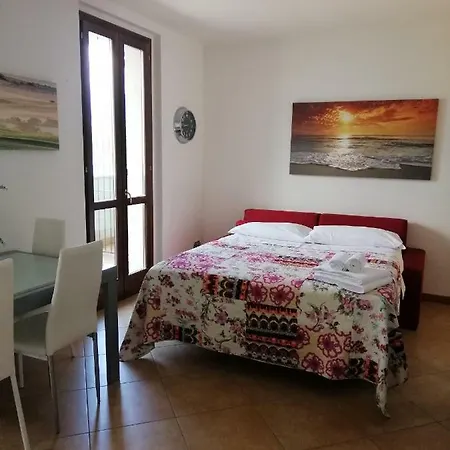 Regina Lake Como Apartman Dorio